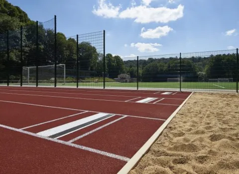 Dönges-Eifgen-Stadion 6