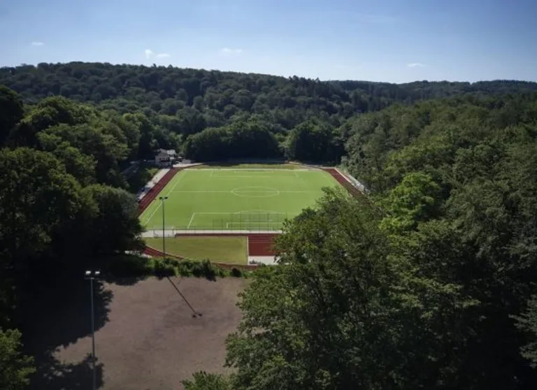 Dönges-Eifgen-Stadion 1